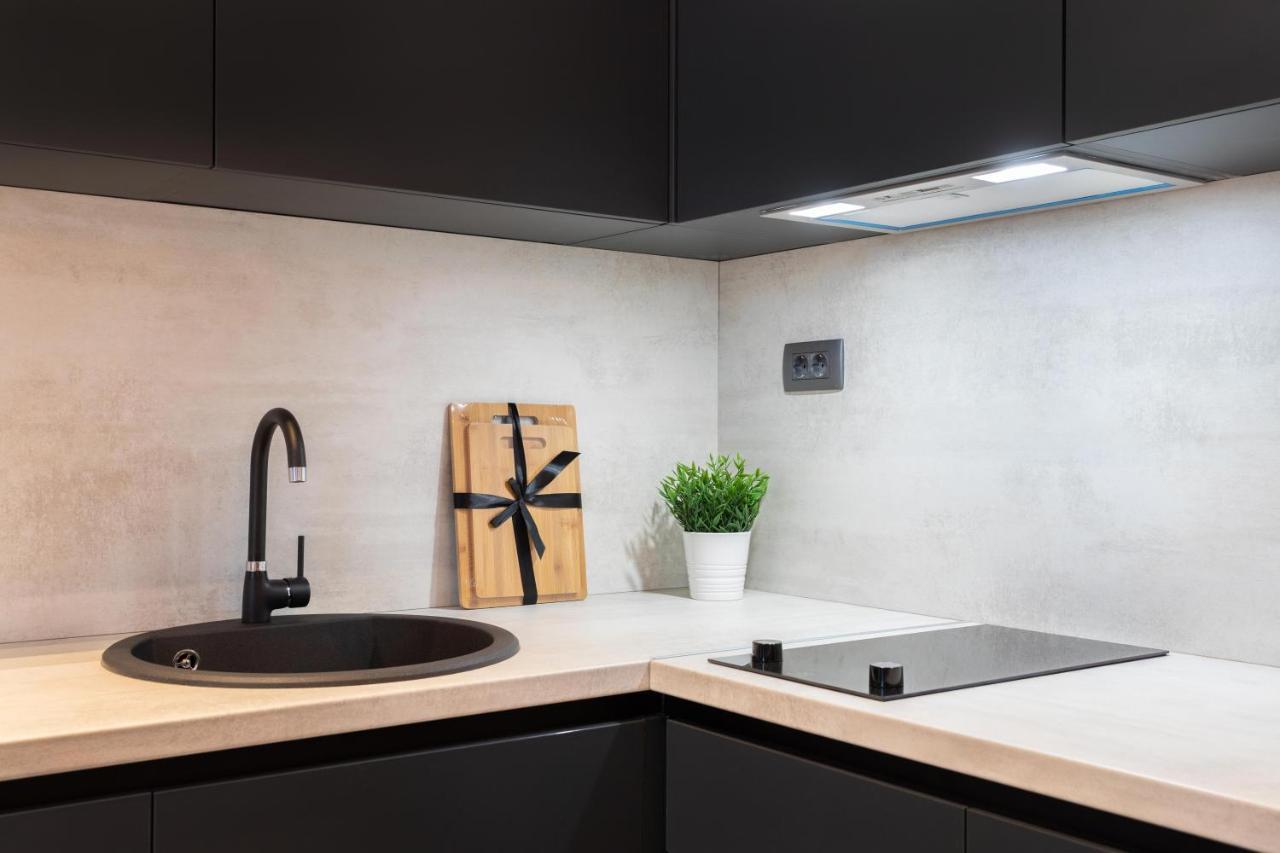 Modern And Design Apartment Near The Main Square Zagabria Esterno foto